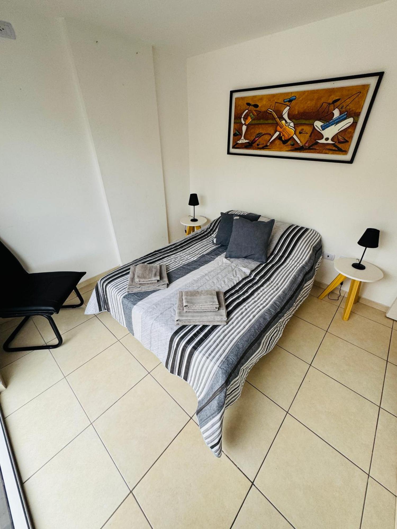 Apartment Lujoso - Amplio Con 1 Dorm - Balcon - Pileta - Asador - Terraza *